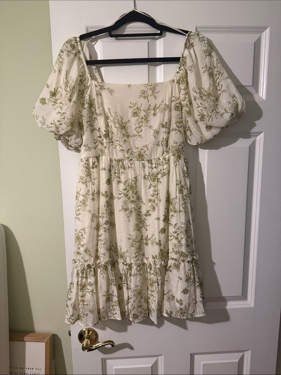 Blu Pepper Dresses & Skirts - Blu Pepper Cottage Core Floral Puff-Sleeve Mini Dress
